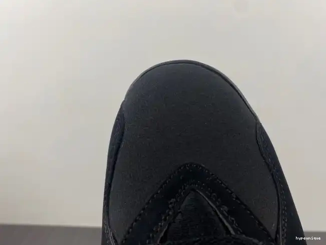 HYPE Playoffs 8 305381-062 Air Jordan 0530